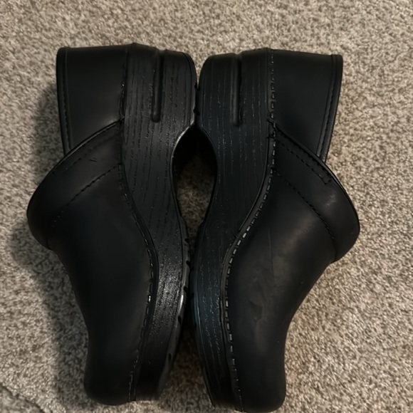 Dansko Clogs - Picture 3 of 6